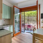 Daire Family Flat Con Giardino, 2 Bagni, 6 Ospiti