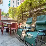 Family Flat Con Giardino, 2 Bagni, 6 Ospiti Daire *