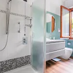 Daire Family Flat Con Giardino, 2 Bagni, 6 Ospiti